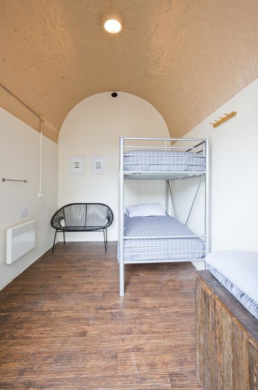 The Old Mount Gambier Gaol Hotel ภายนอก รูปภาพ